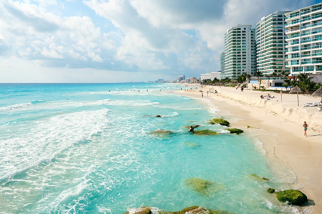 Cancún espera arribo de turistas entre el 8 y el 10 de junio 