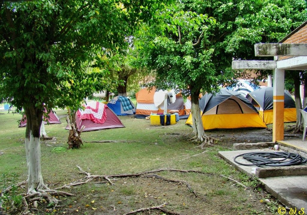 Campamento en Balneario Ejidal El Axocoche, Morelos Mexico