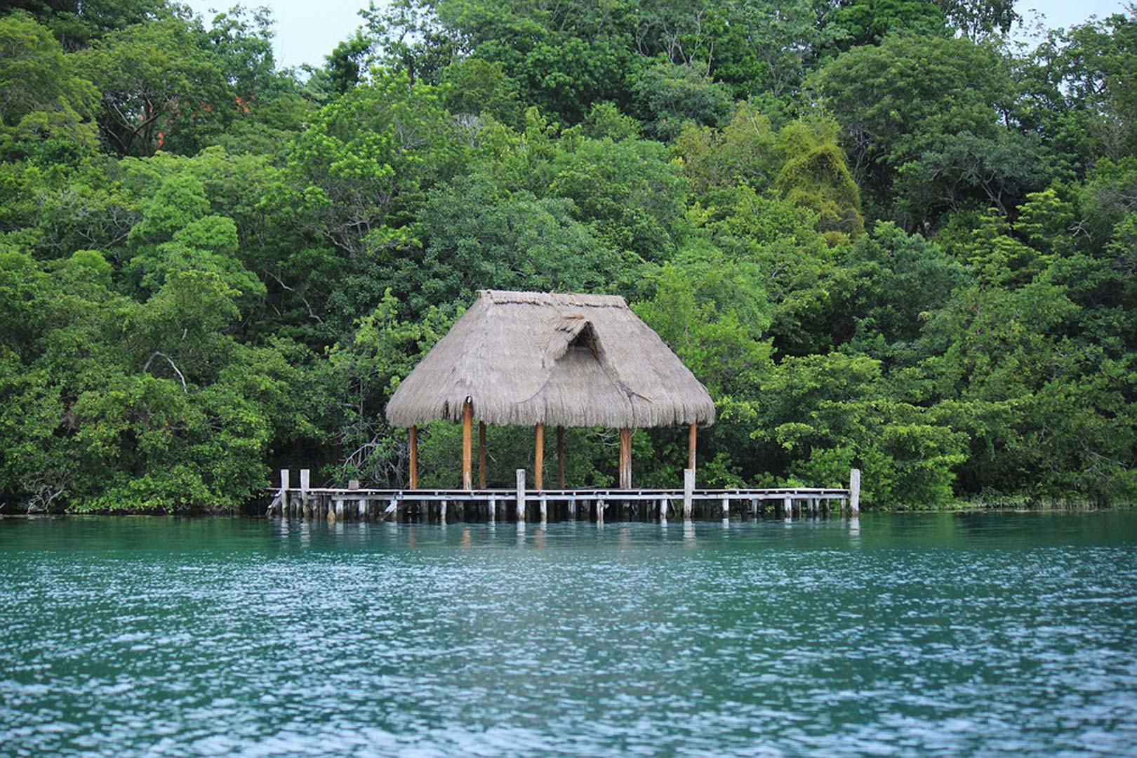 Nota sobre Los secretos turísticos de Bacalar