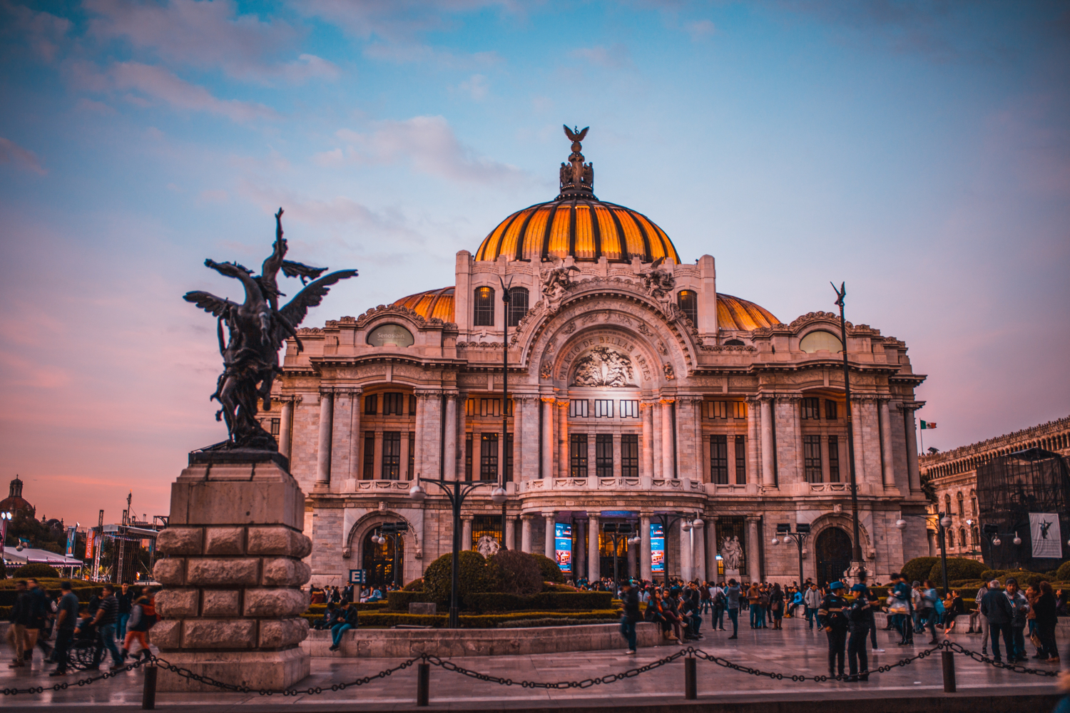 Nota sobre ¿Planeas viajar a México? Esto es lo que puedes hacer