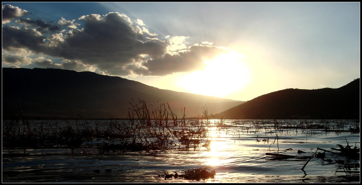 Nota sobre Fomento del ecoturismo y consumo de agua purificada