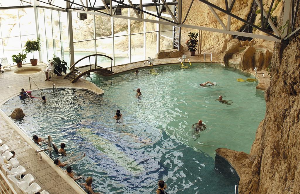 Spas de aguas termales