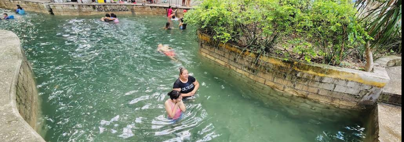 Balneario Ejidal [Plan De Ayala]