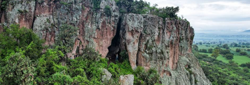 La Cueva del Diablo (Cerro Xicuco)
